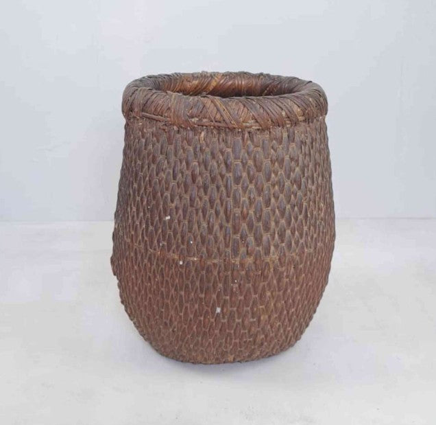 Unique Handwoven Willow Basket - Guangxi, China