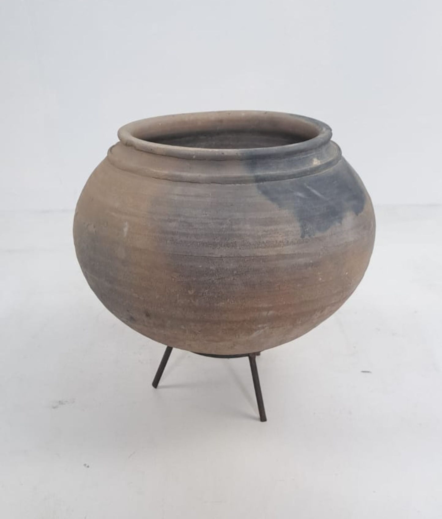 clay pot earthenware african art ceramic pot terracotta pot african pottery water vessel functional art artisanal craft cultural artifact historical artifact handmade pottery historical pottery