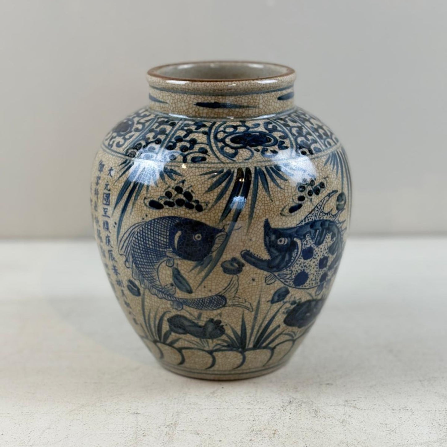 Blue & White Chinese Ginger Jar - Handcrafted Porcelain Tea Leaf Vase