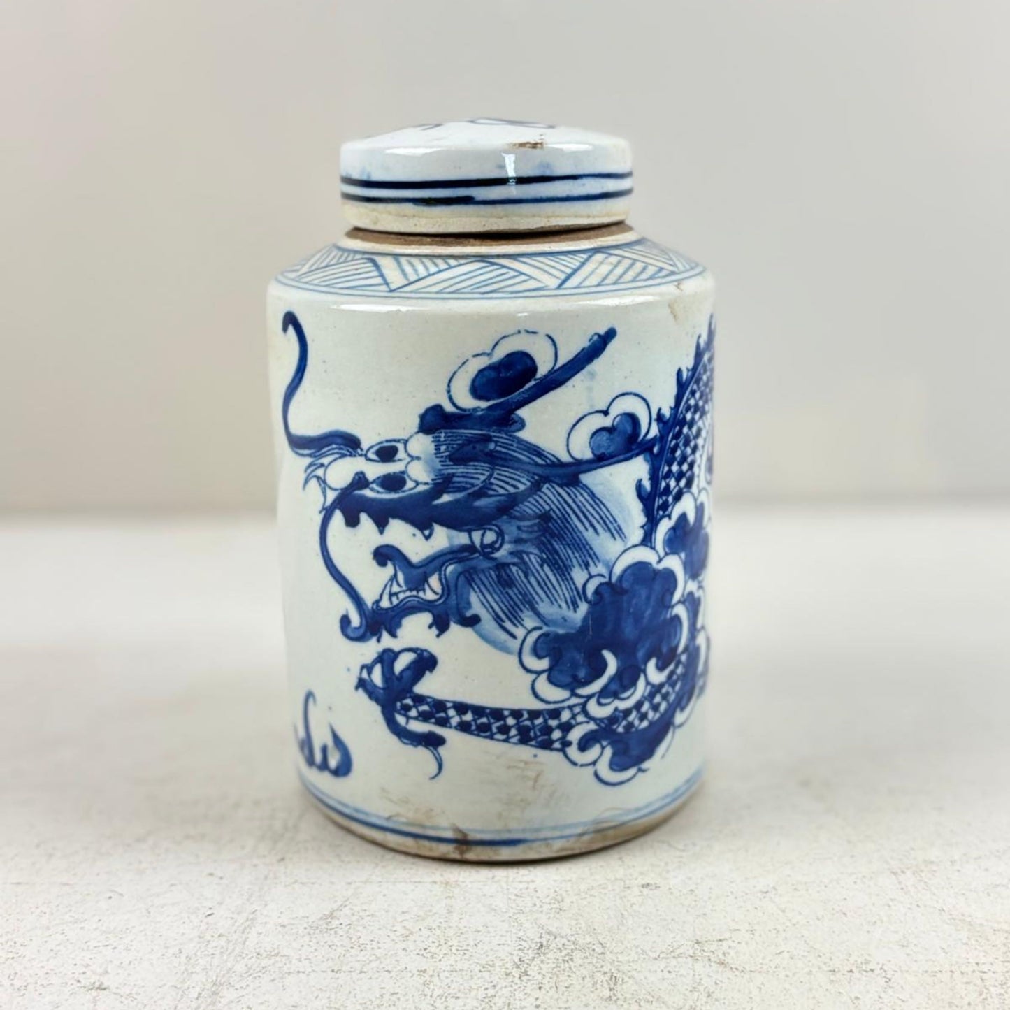 Blue and White Chinese Ginger Jar, Porcelain Tea Leaf Vase
