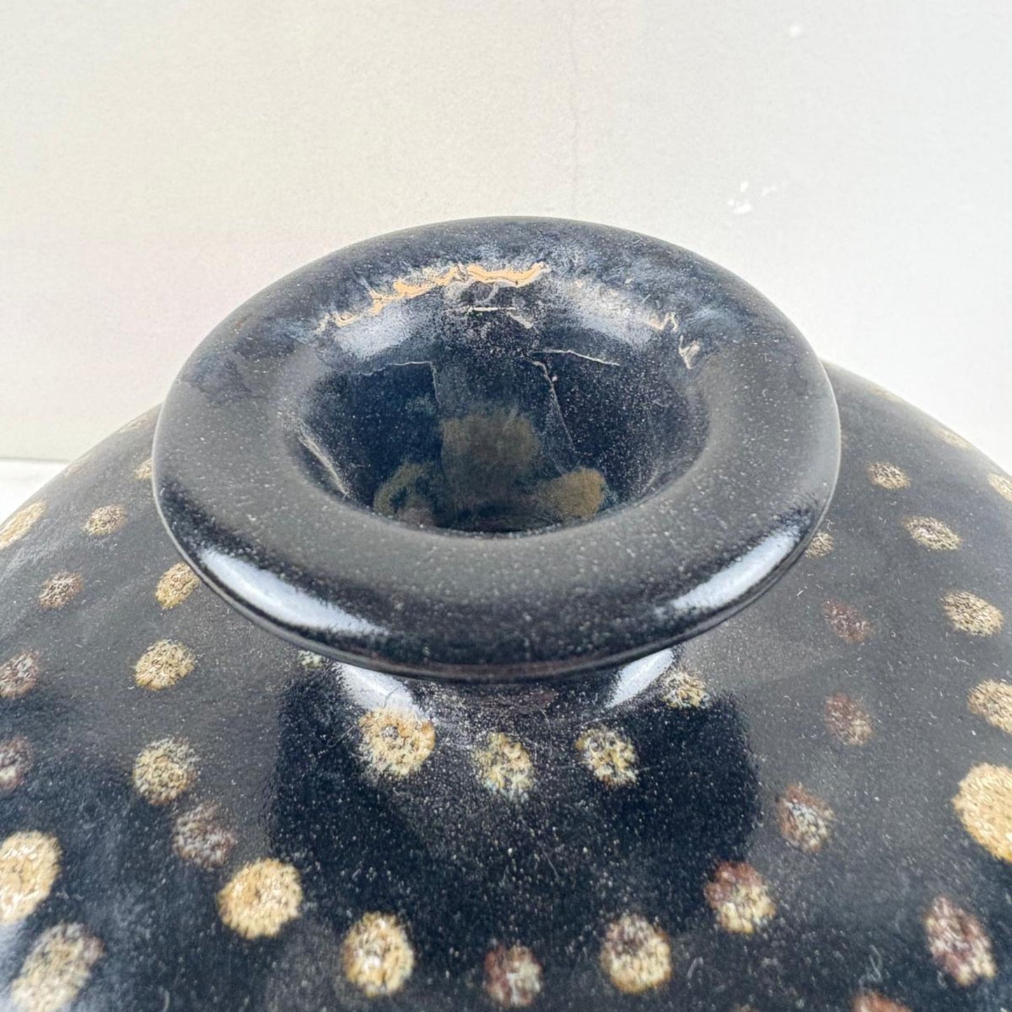 Vintage Chinese Curved Top Contemporary Ceramic Vase - 21st Century