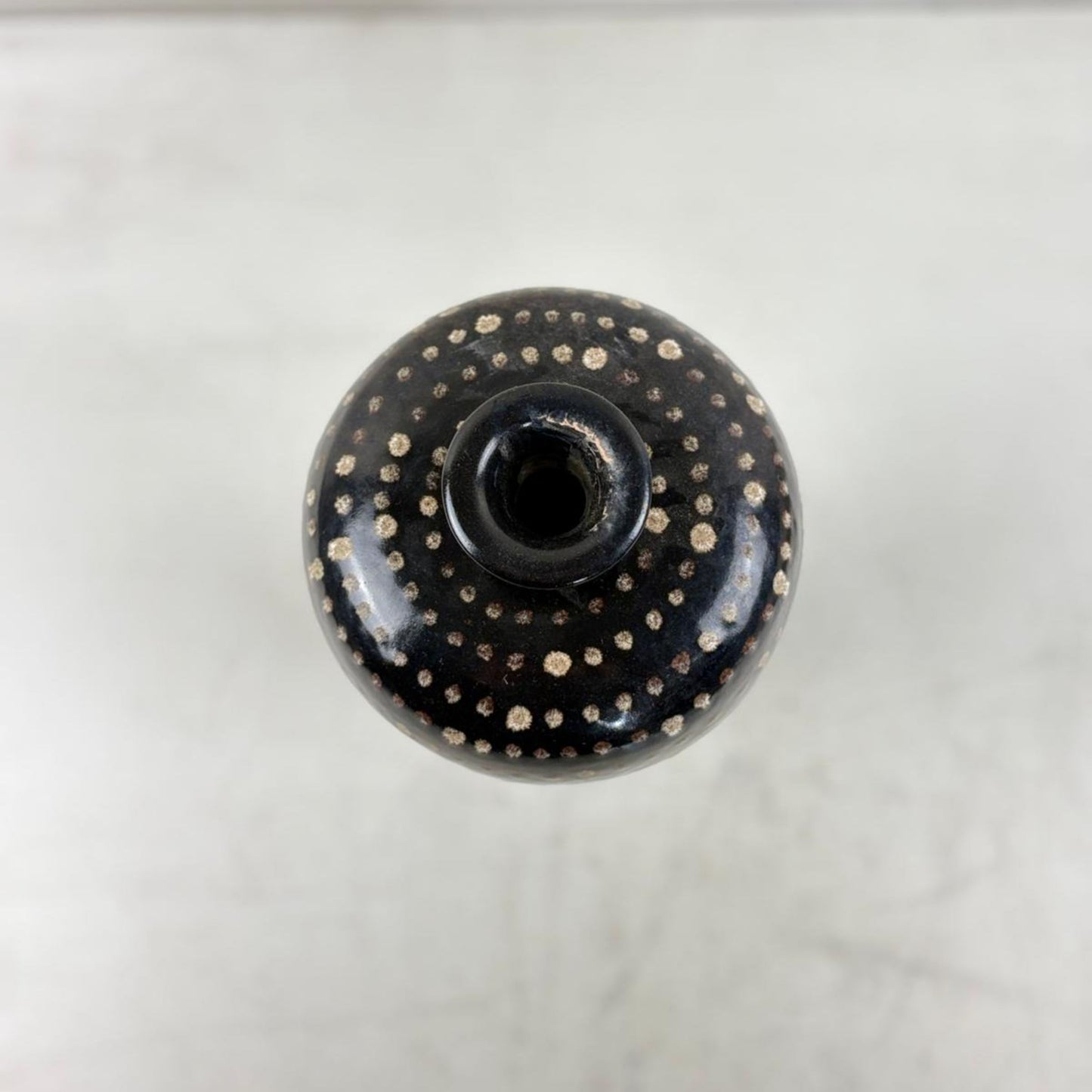 Vintage Chinese Curved Top Contemporary Ceramic Vase - 21st Century