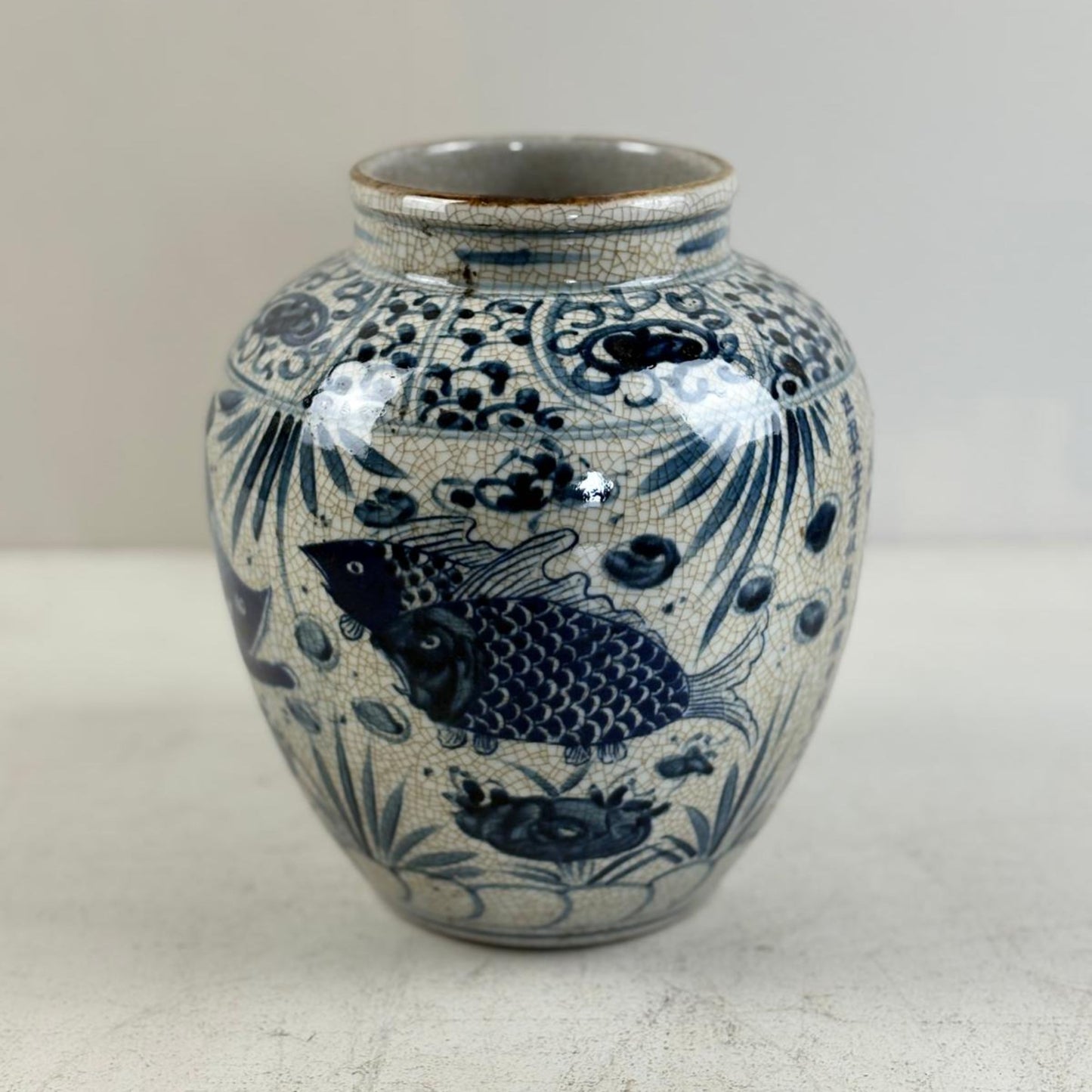 Blue & White Chinese Ginger Jar - Handcrafted Porcelain Tea Leaf Vase