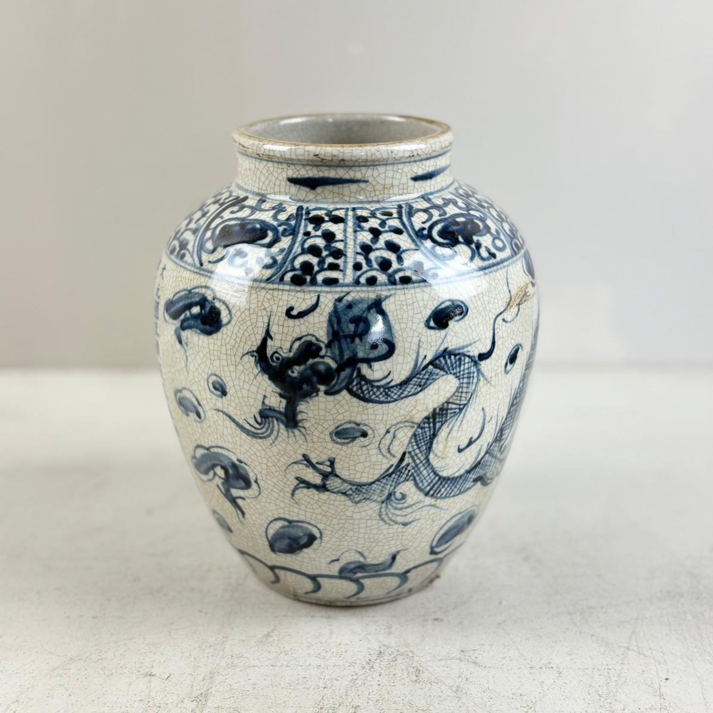 Blue & White Chinese Ginger Jar - Handcrafted Porcelain Tea Leaf Vase