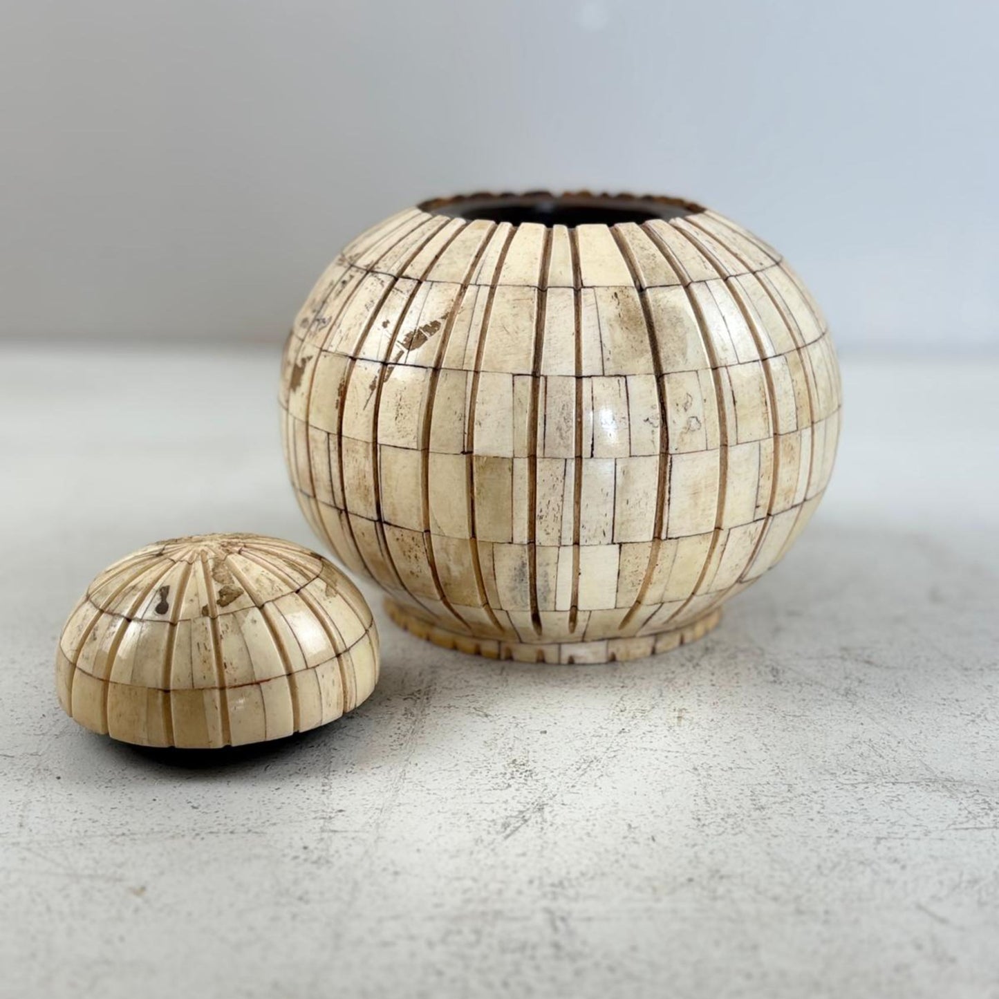 Vintage Lidded Tabacco Box - Telengana, India