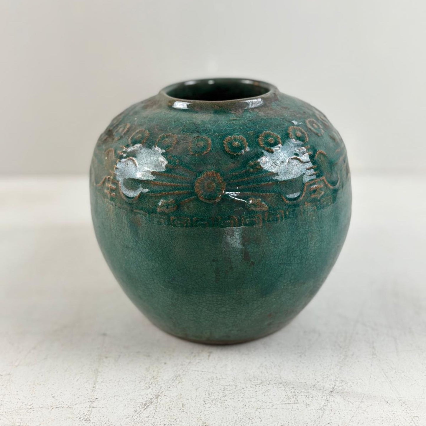 Rare Antique Crackle Glazed Pottery Vase - Sechuan region, Asia