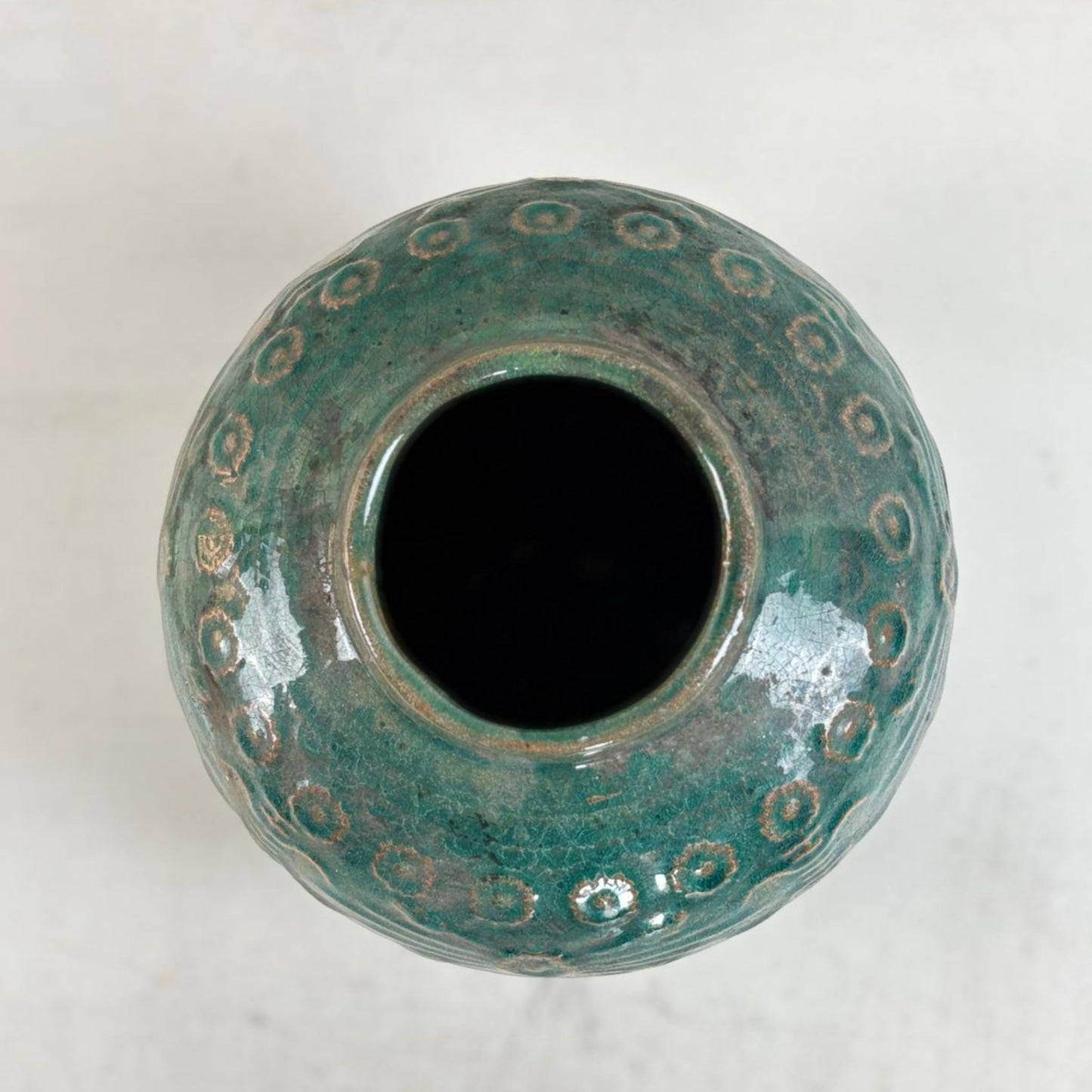 Rare Antique Crackle Glazed Pottery Vase - Sechuan region, Asia