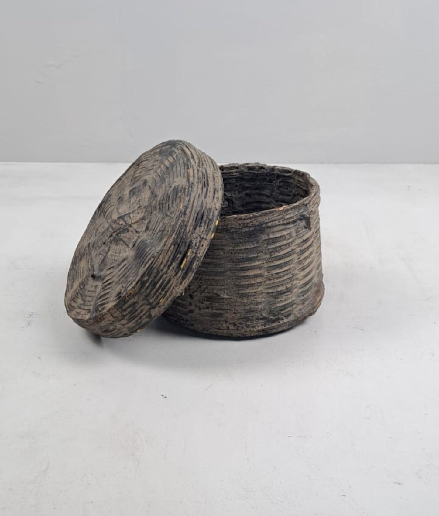 Wicker and Clay Bhutanese Lidded Basket - S