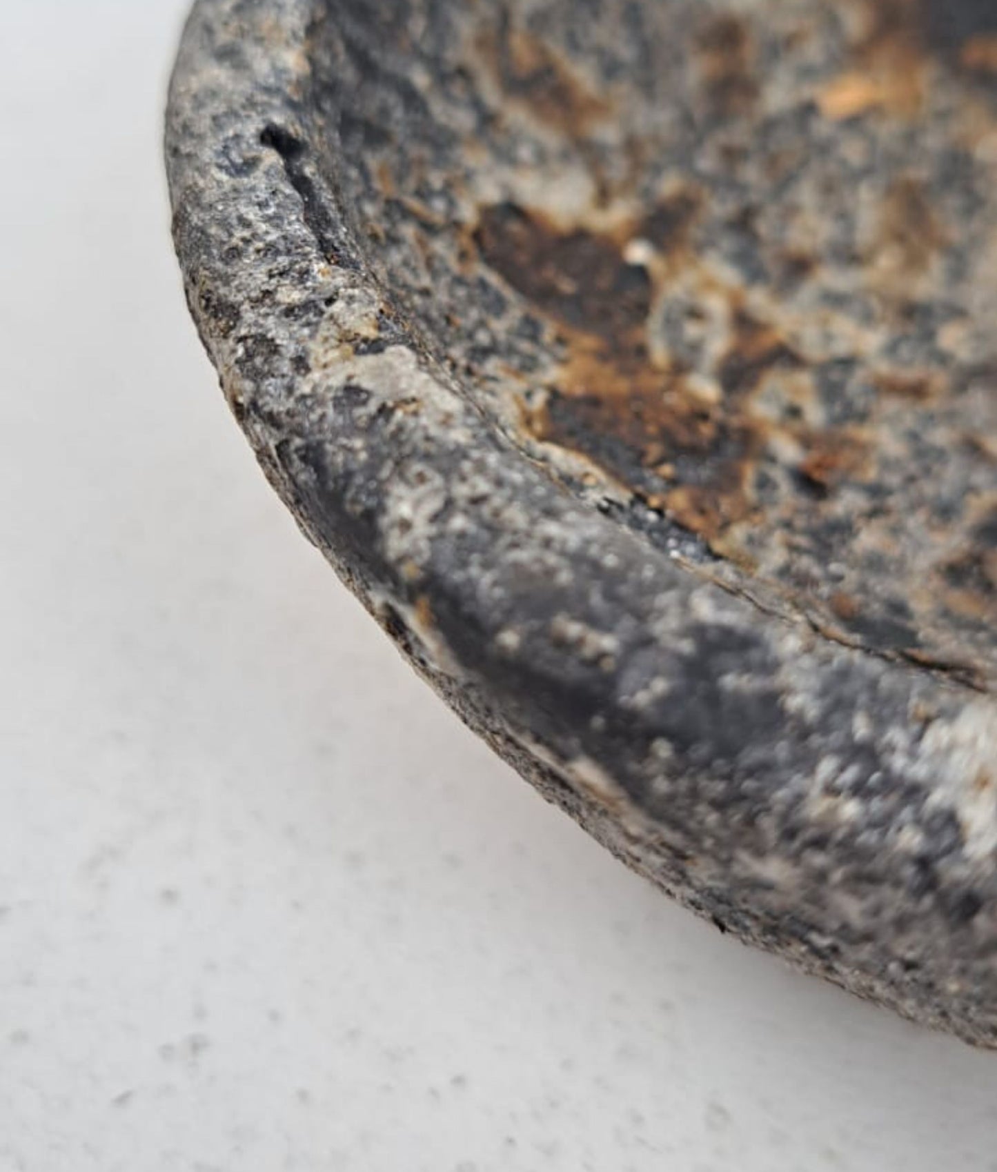 Aged Stone Bowl with 3 Feet - Rough Surface, 12cm Diameter, 5cm High - Rustic Decorative Catch-All, Vintage Home Decor. Unique stone bowl