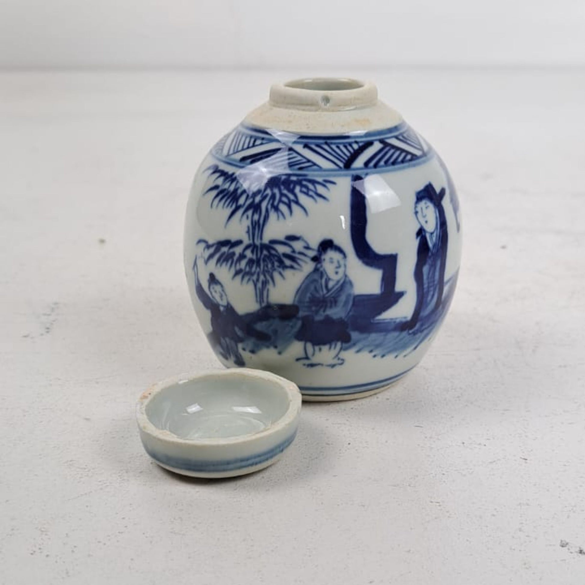 Blue and White Chinese Ginger Jar - 9cm