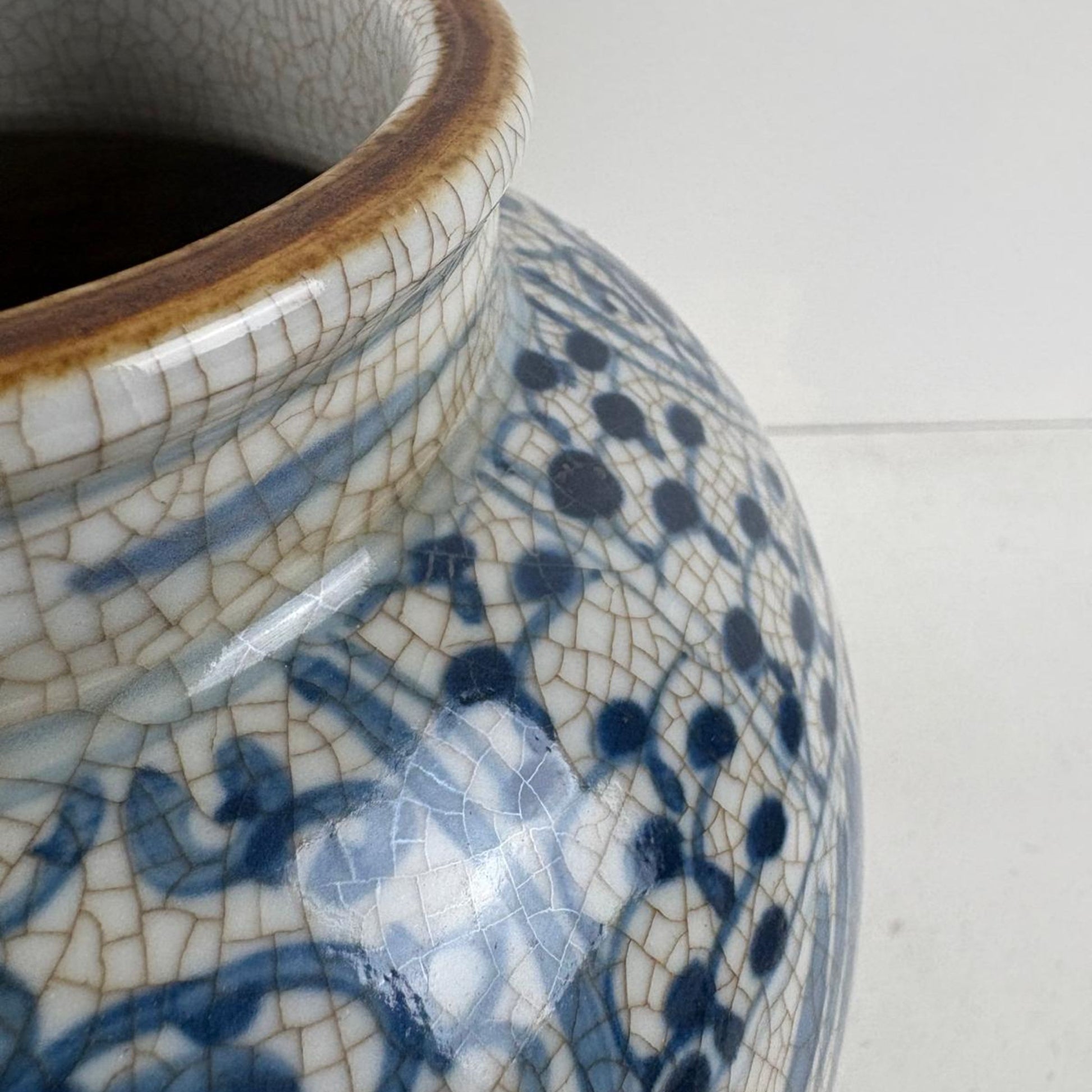 Traditional Blue & White Chinese Tea Leaf Jar