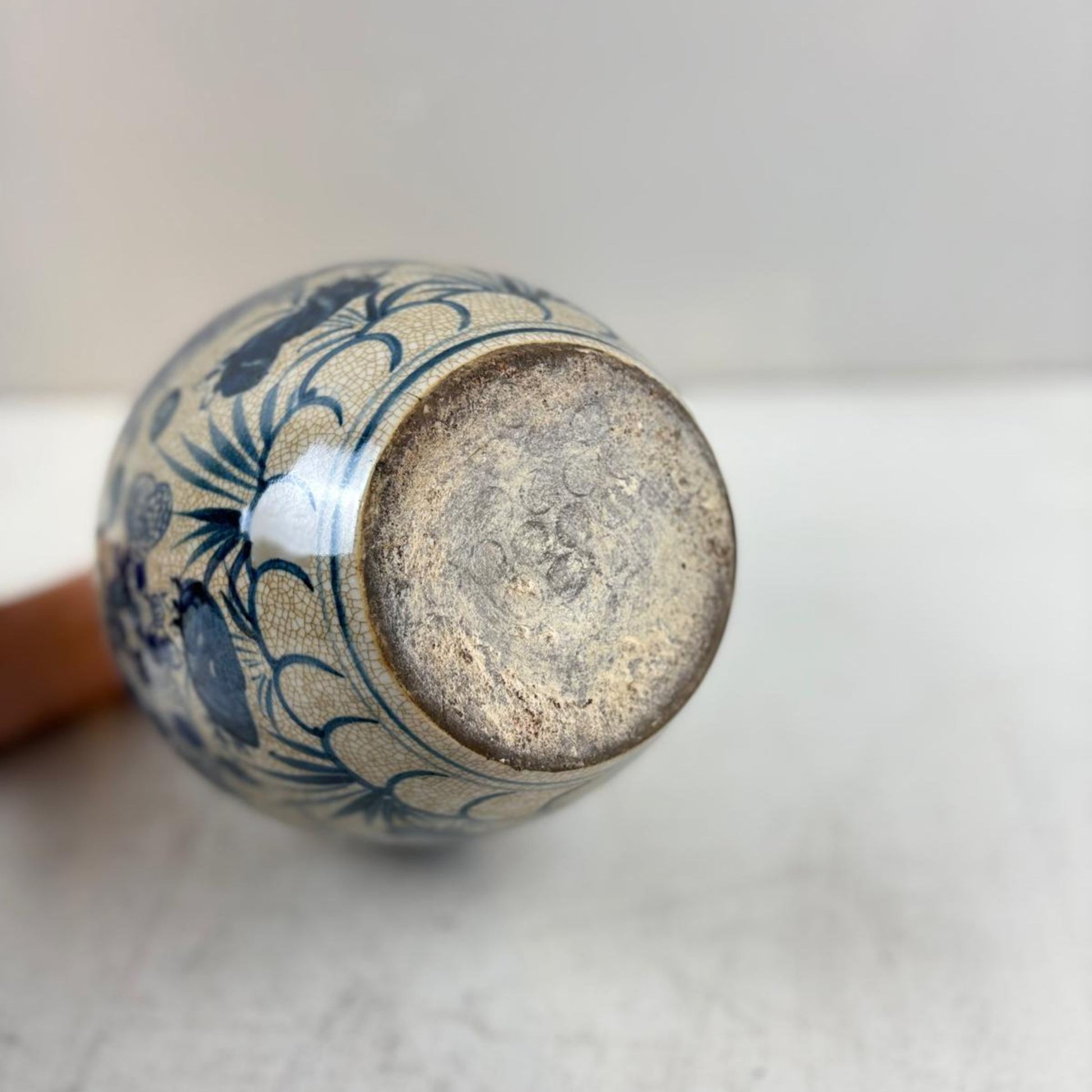 Blue & White Chinese Ginger Jar - Handcrafted Porcelain Tea Leaf Vase