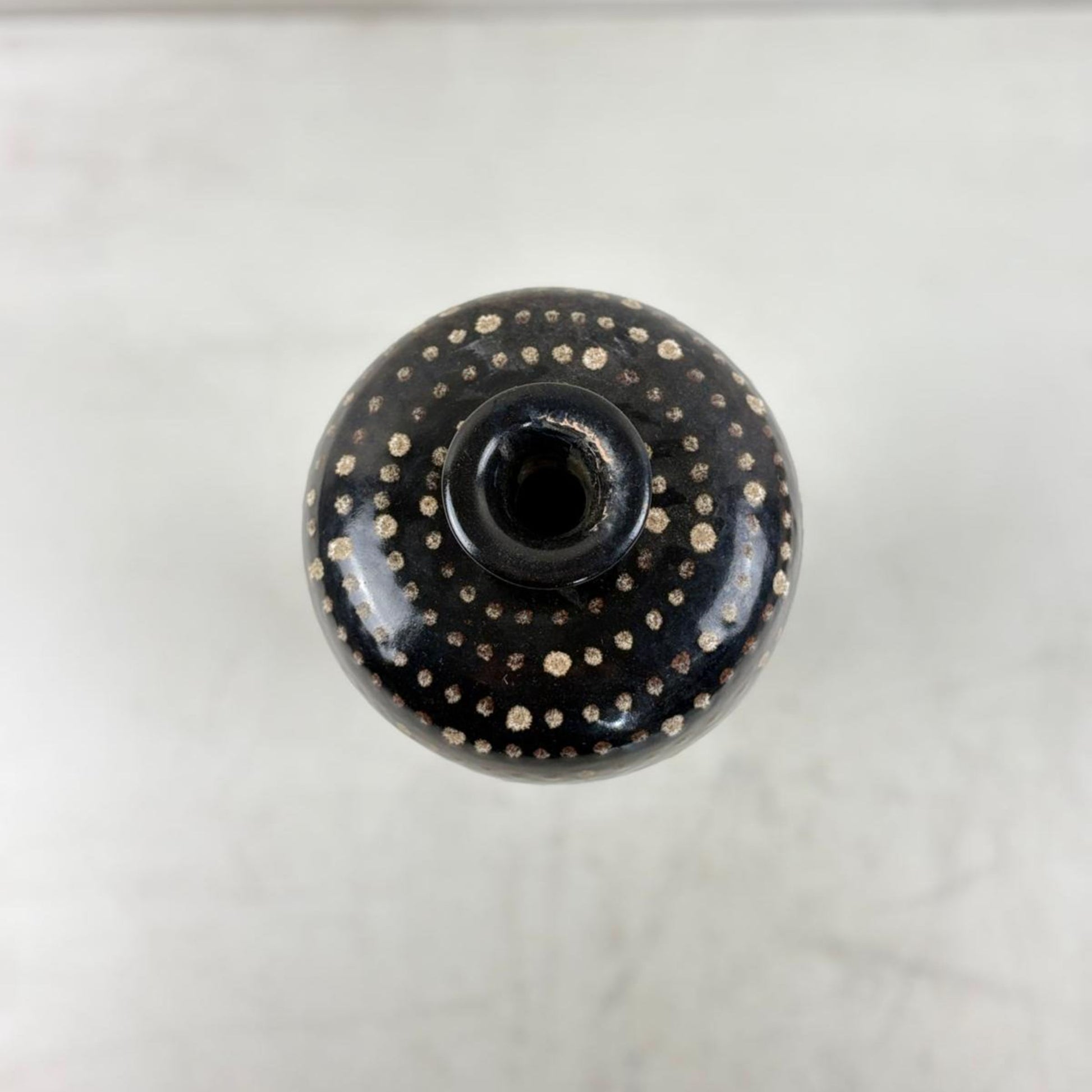 Vintage Chinese Curved Top Contemporary Ceramic Vase - 21st Century