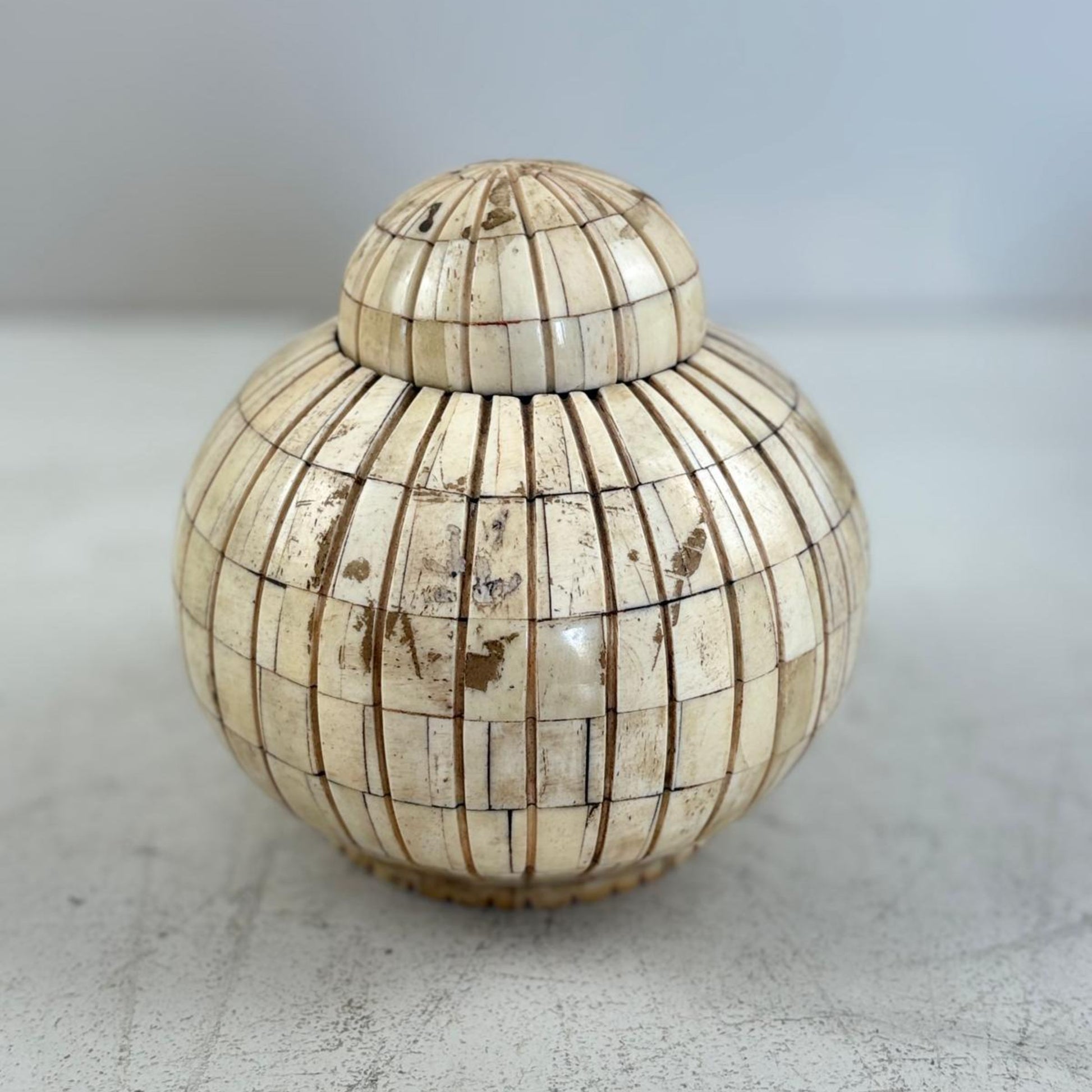 Vintage Lidded Tabacco Box - Telengana, India