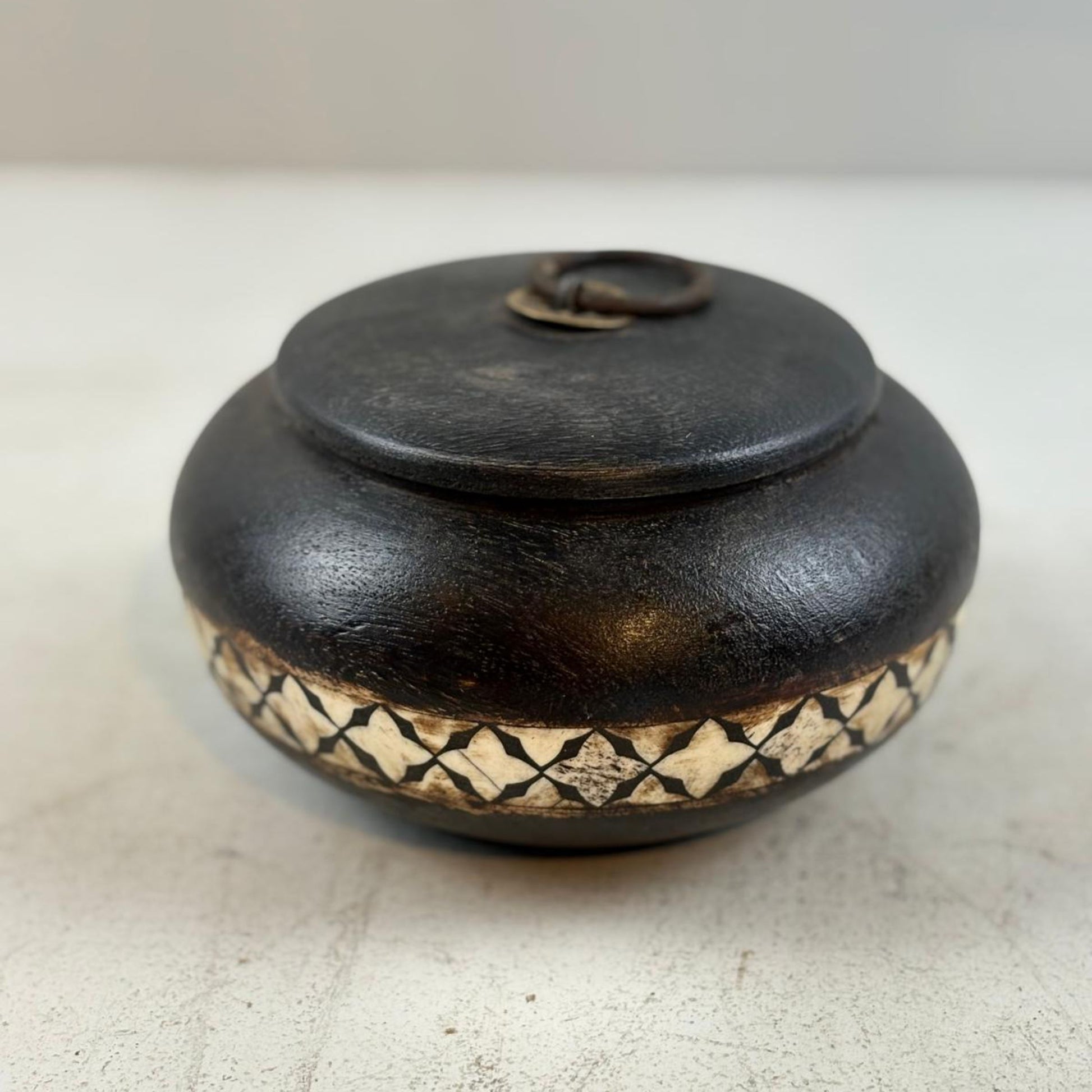 Vintage Lidded Tabacco Box - Telengana, India