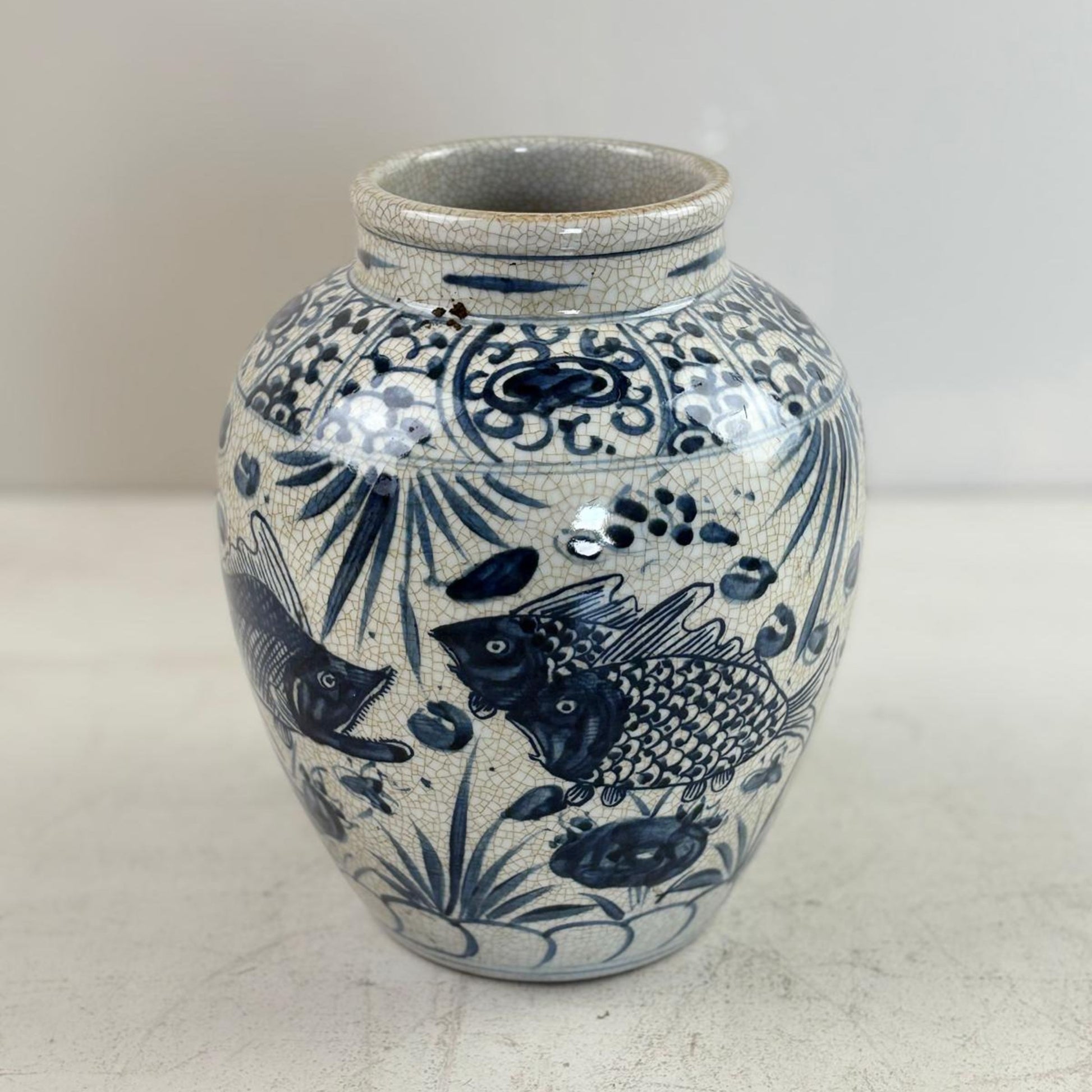 Blue & White Chinese Ginger Jar - Handcrafted Porcelain Tea Leaf Vase