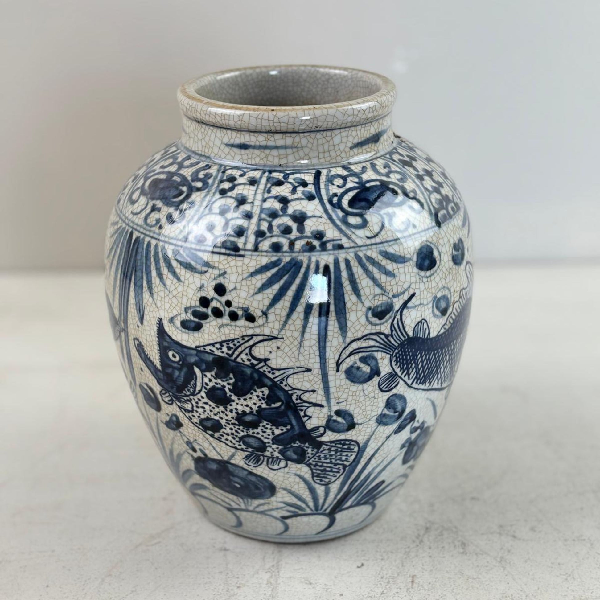 Blue & White Chinese Ginger Jar - Handcrafted Porcelain Tea Leaf Vase