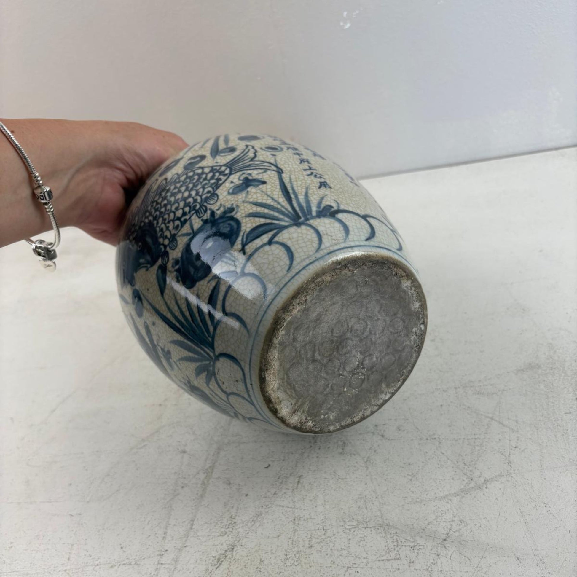 Blue & White Chinese Ginger Jar - Handcrafted Porcelain Tea Leaf Vase