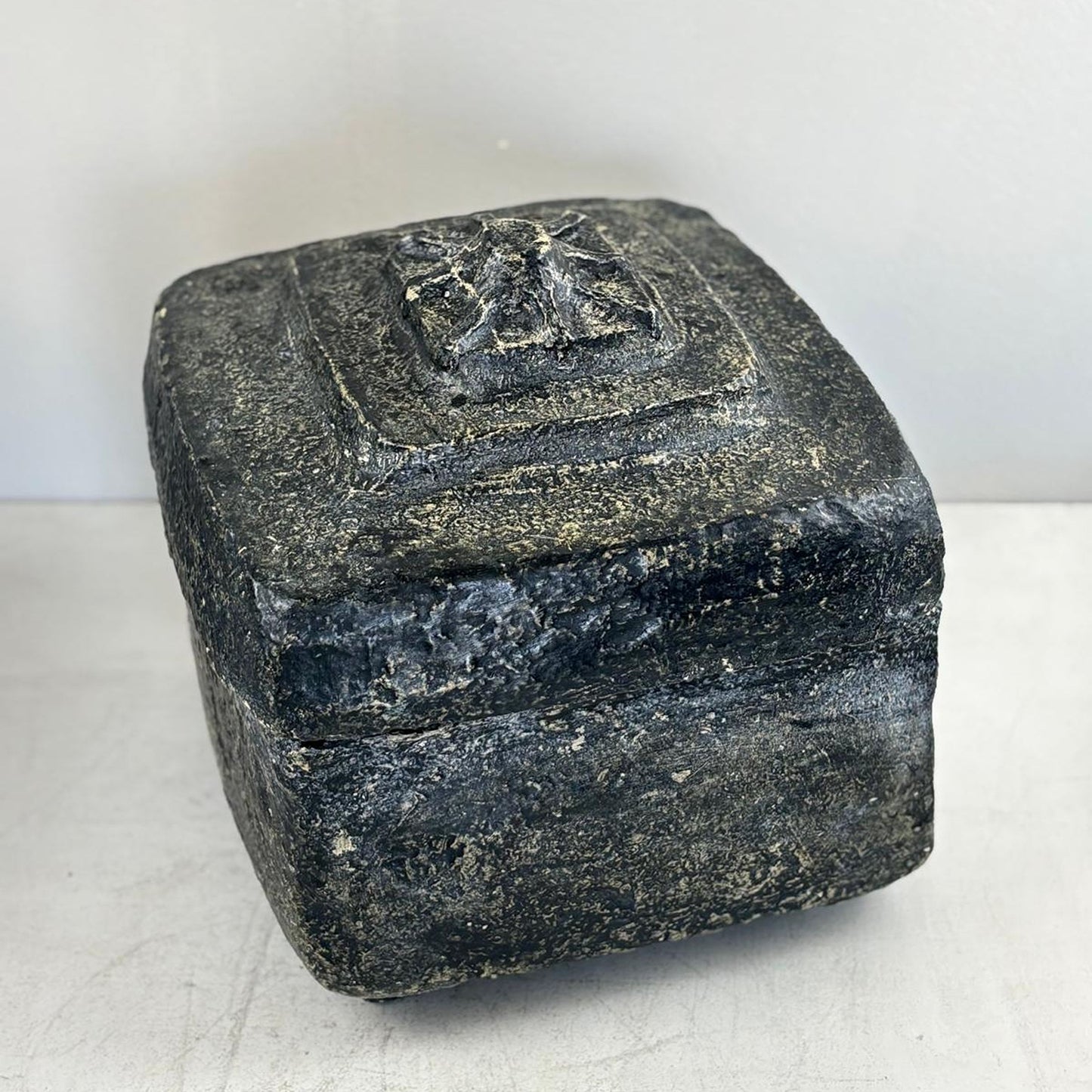 Vintage Indian Paper Maché Large Decorative Lidded Box - Kashmir, India